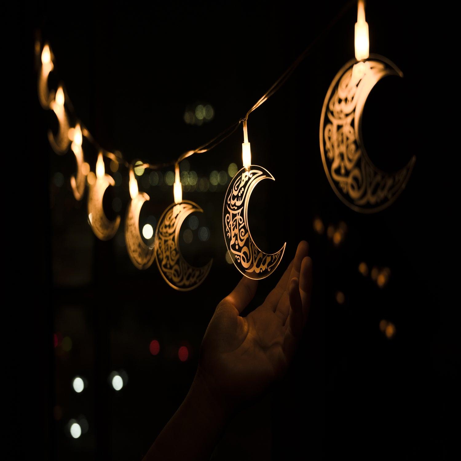 Premium acrylic Ramadan Light string, crescent design